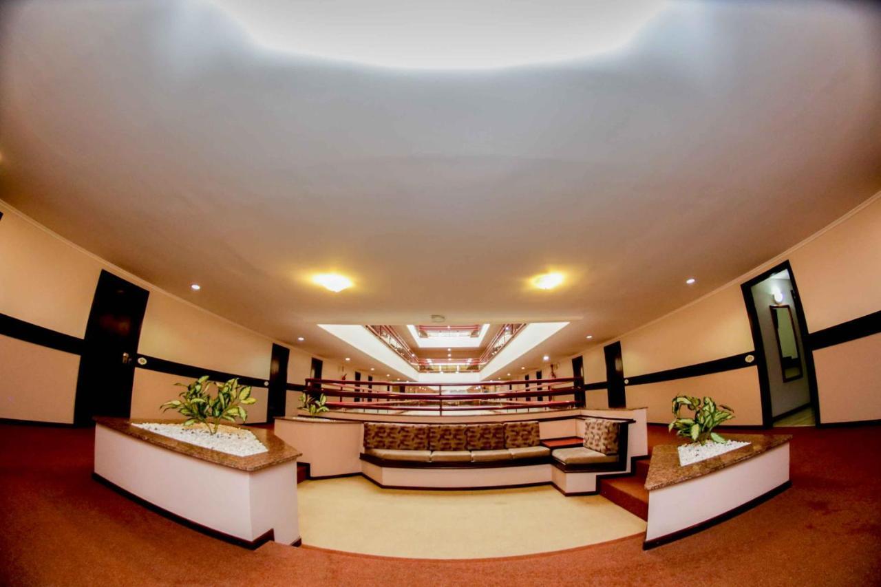 Susin Hotel Mafra Esterno foto