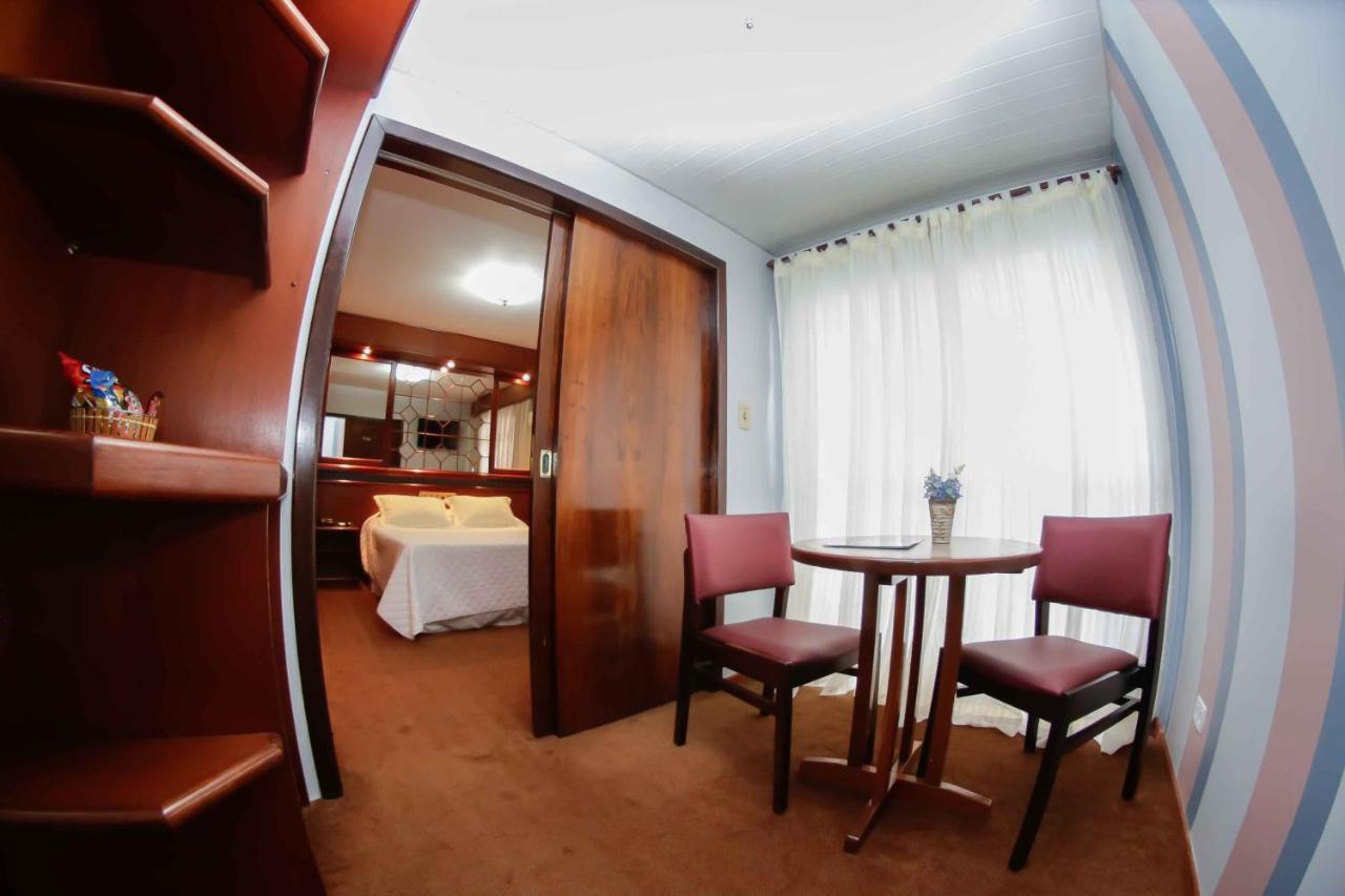 Susin Hotel Mafra Esterno foto