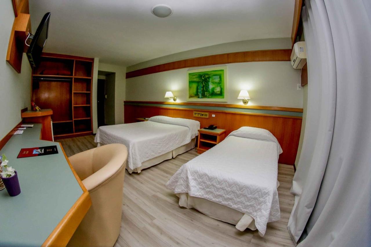 Susin Hotel Mafra Esterno foto