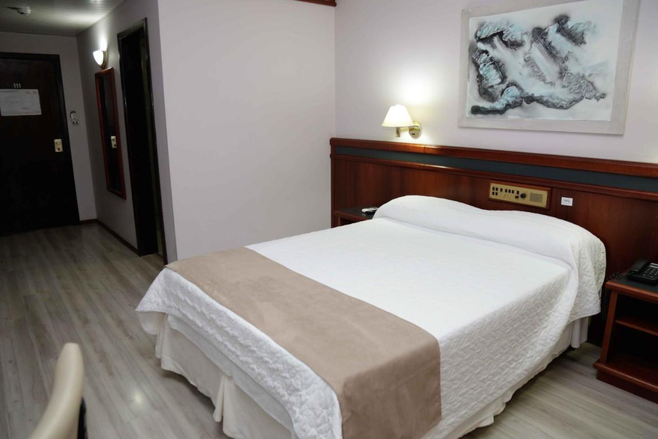 Susin Hotel Mafra Esterno foto