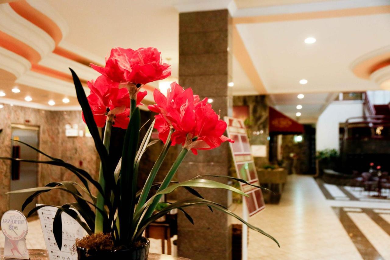 Susin Hotel Mafra Esterno foto