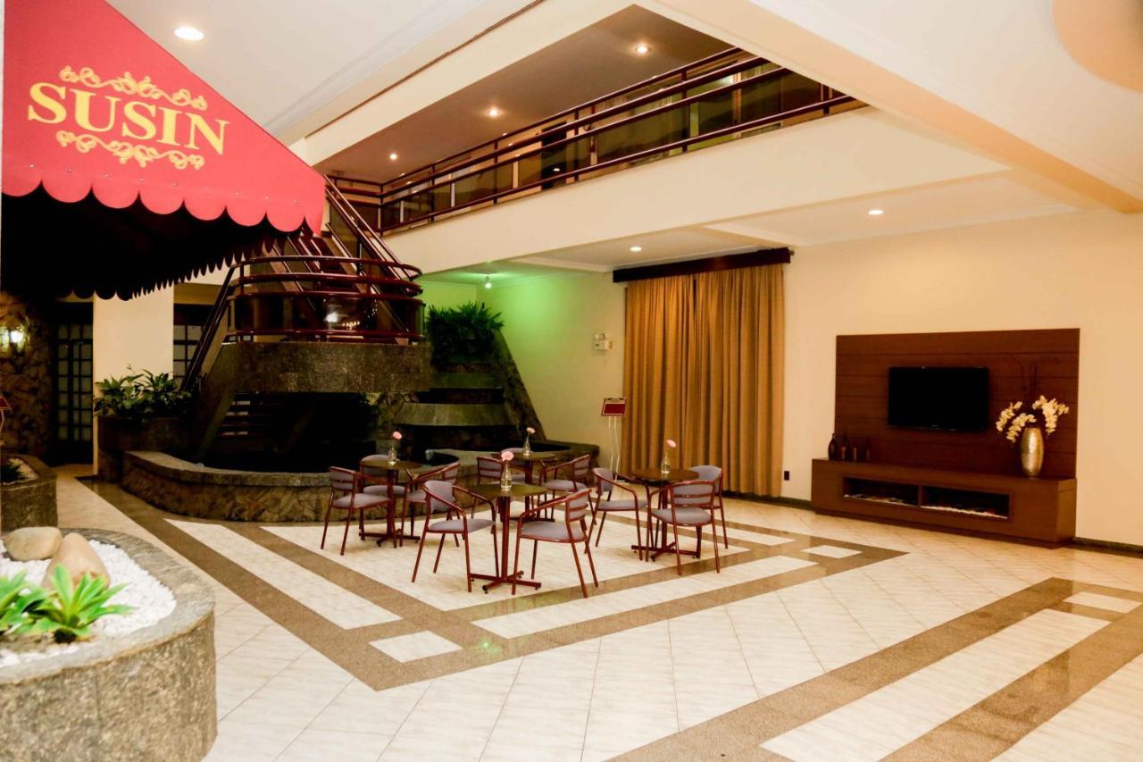 Susin Hotel Mafra Esterno foto
